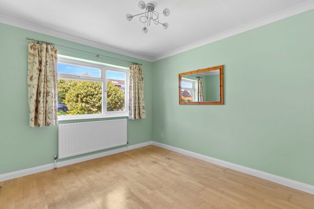 4, Chessfield Park, Little Chalfont photo 4