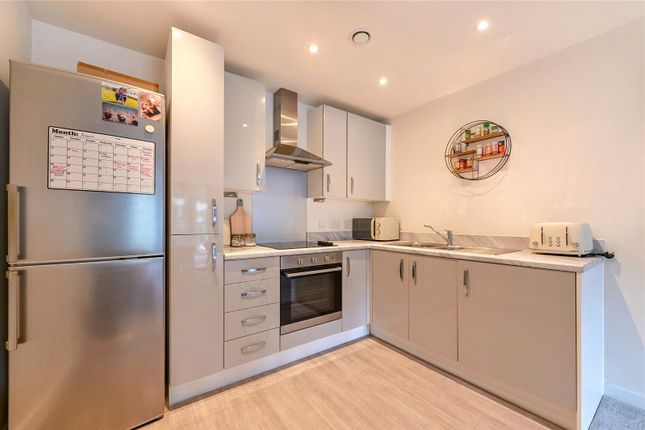 Flat 17, Berwick Square, 2, Hillier Crescent, Kent photo 3