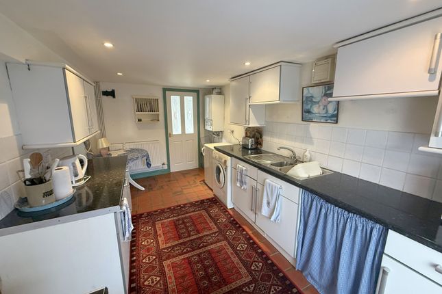 8 Back Of Mount Pleasant, Tewkesbury photo 4