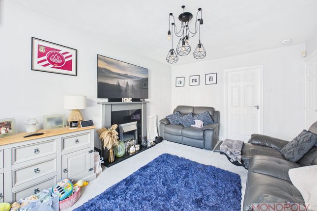 28 Greenways, Wrexham photo 3