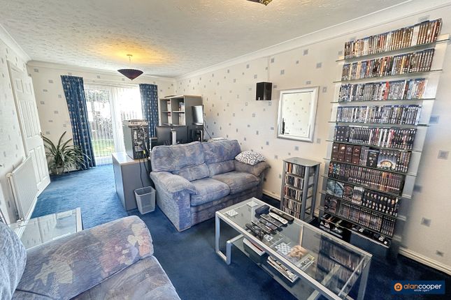 63 Upton Drive, Nuneaton, Warwickshire photo 3