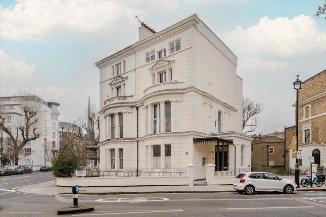 Warwick Avenue, London photo 2
