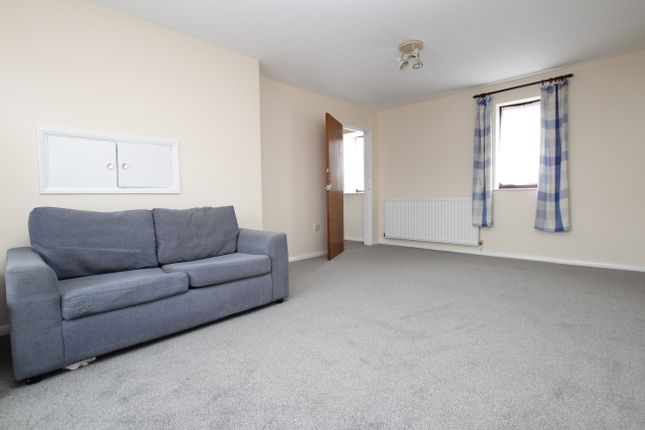 Semi-detached house to rent in Mickledon Close, Nottingham