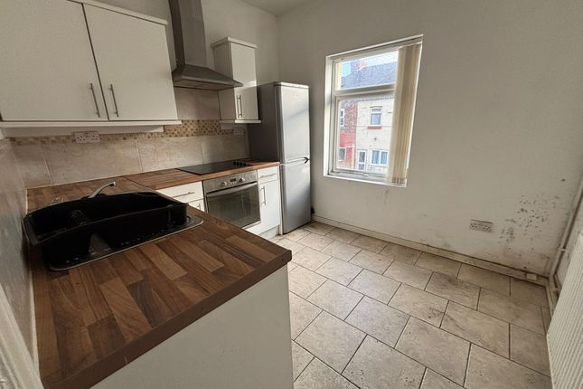 Flat 2, 314, Hawthorne Road, Bootle photo 3