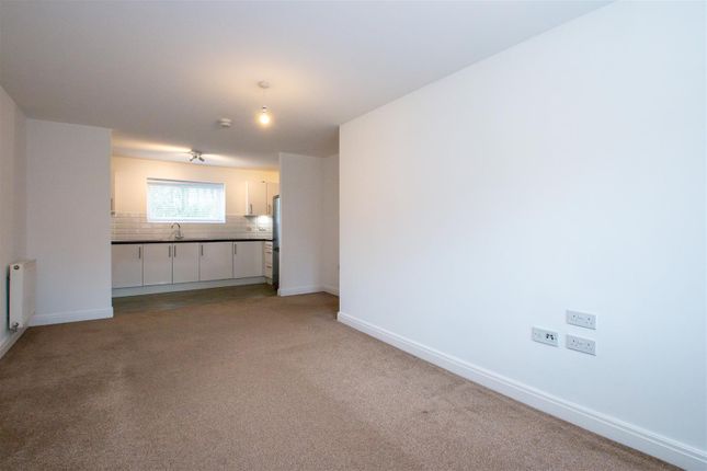 29, Harley Drive, Milton Keynes photo 4