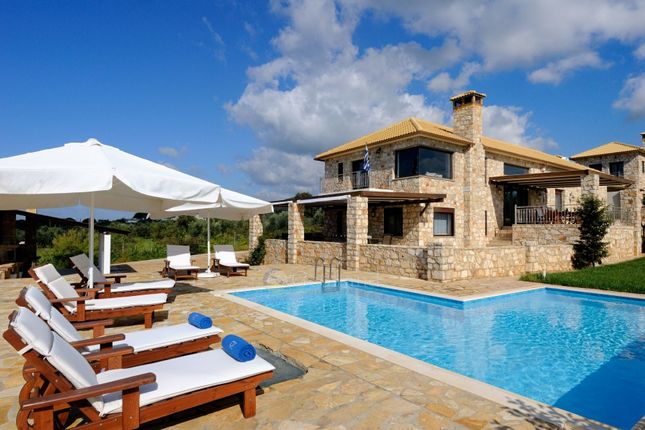 Villa for sale in Rikia 244 00, Greece