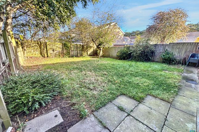 14, Otley Close, Cramlington photo 3