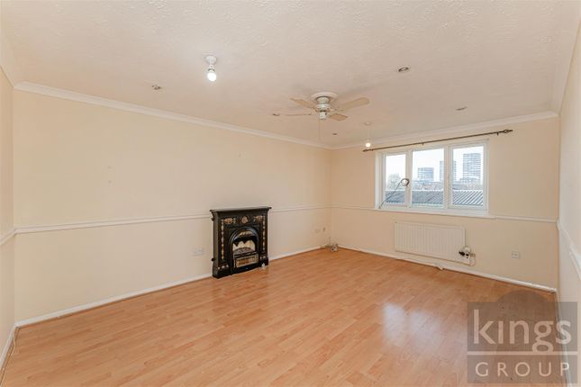 14, Liden Close, London photo 3