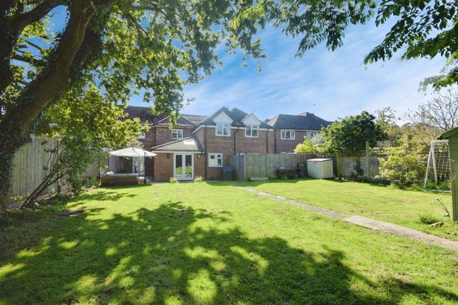6 Plum Tree Cottages, Horns Road, Hawkhurst photo 2