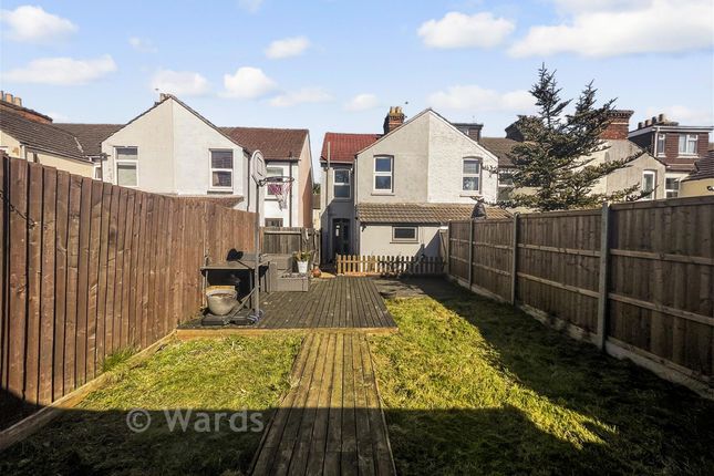 3-bed terraced on 43, Bramley Road, Snodland, £240,000