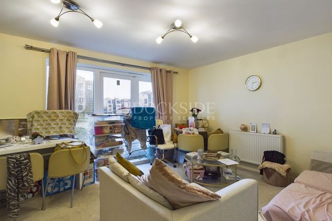 Maisonette for sale in Redshank Road, St. Marys Island, Chatham