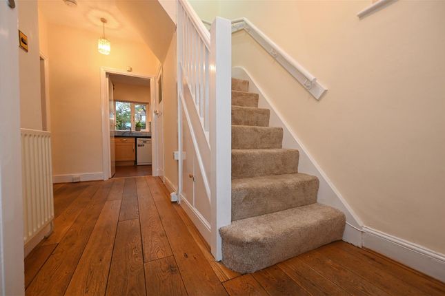 28, Yew Croft Avenue, Birmingham photo 4