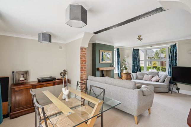 Hillview Aylesbury Road, Princes Risborough photo 3
