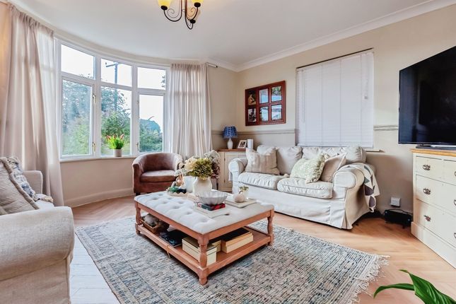 2, Slipton Lane, Kettering photo 3
