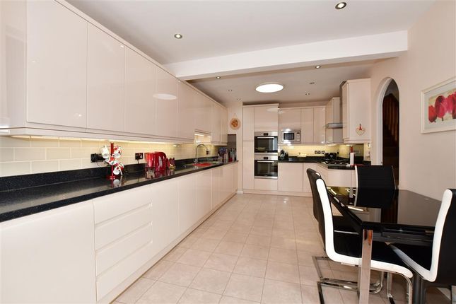 Property for sale in Lesley Close, Istead Rise, Kent