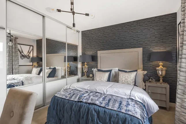 Persimmon Homes - Birchwood Manor