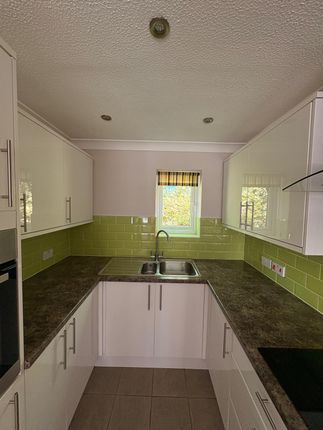 44 Rufus Court, Gosport Lane, Lyndhurst photo 5