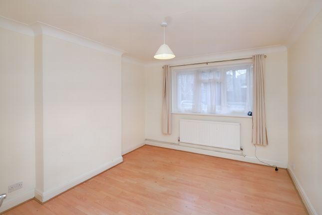 Flat for sale in Nicoll Road, London