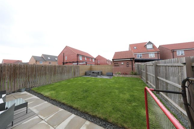 Detached house for sale in Viola Close, Kingswood, Hull