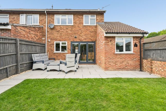 1 Wardes Close, Great Missenden photo 4