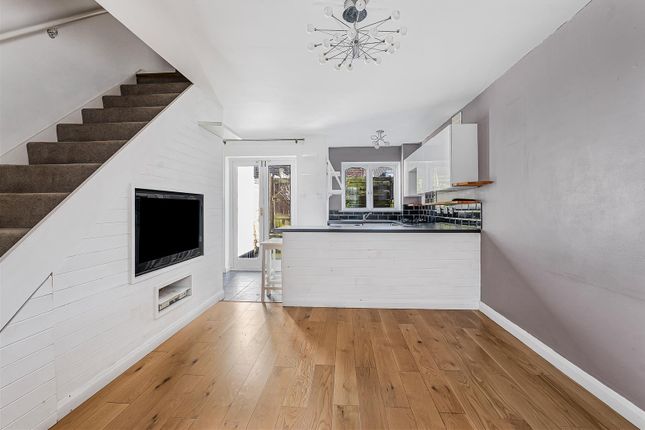 26, Crib Street, Ware photo 2