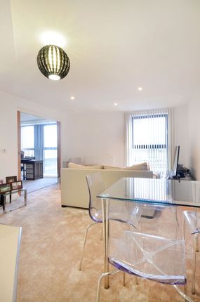 Alexandra Terrace, Guildford photo 4