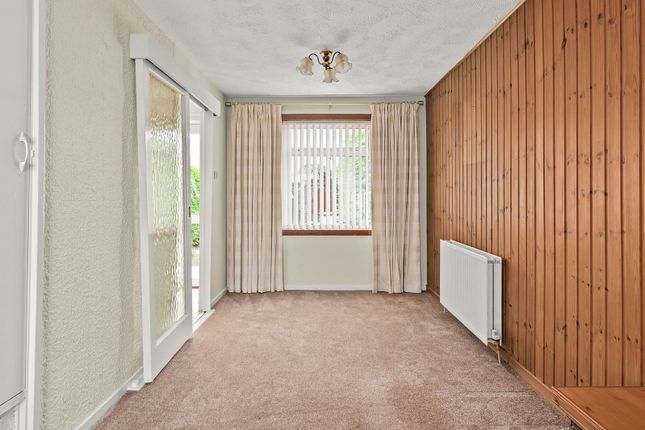 6, Carrick Court, Stirling photo 4