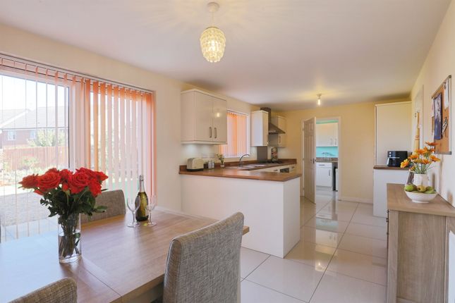 18, Cozens Street, Warwick photo 2