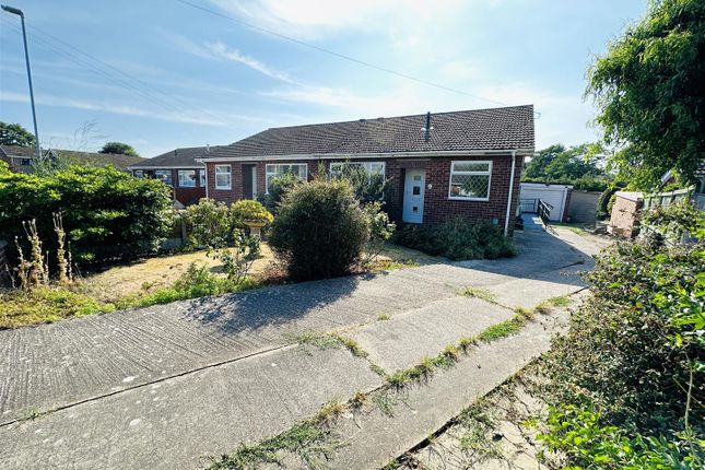 2-bed house on 7, Hall Close, Goole, £210,000