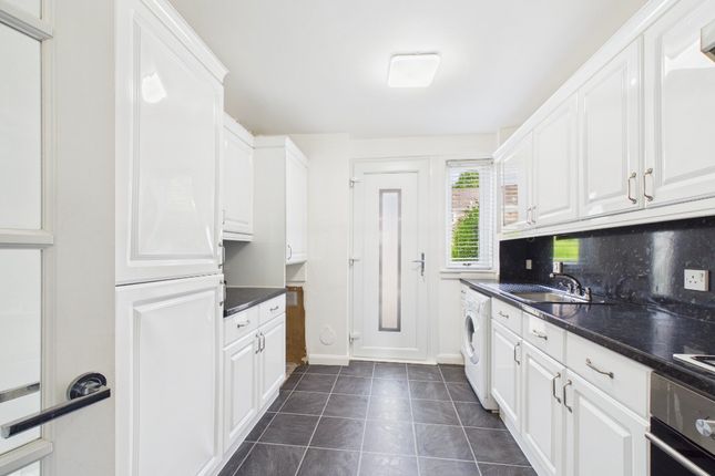 61, Strathcona Place, East Kilbride photo 2
