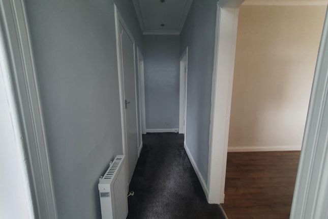 Studio to rent in 27A, Dean Road, Bo'ness