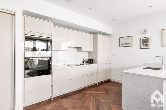 Flat 34, One Bayshill Road, Cheltenham photo 2