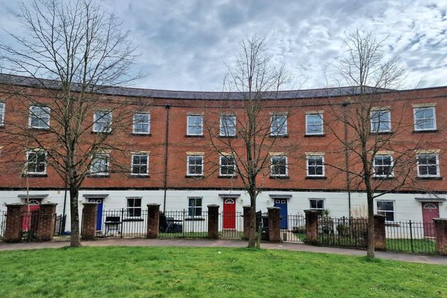 Thumbnail Flat for sale in Fairby Close, Tiverton