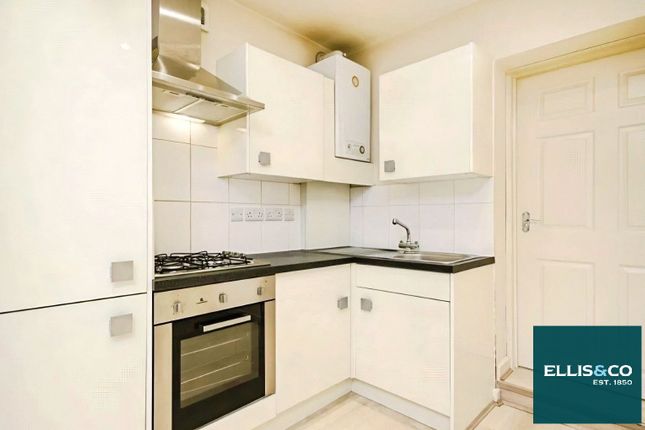 Flat 1, 752b, Finchley Road, Temple Fortune photo 2