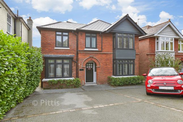 39, Clatterford Road, Newport photo 2