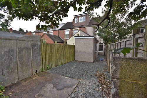 End terrace house to rent in Welland Road, Coventry