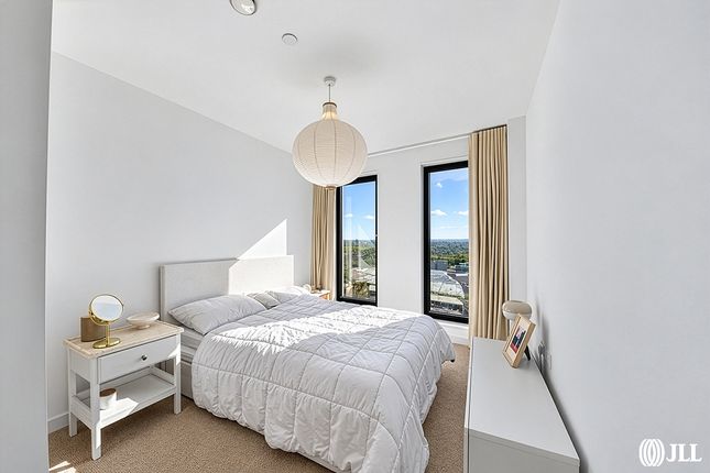 Flat 119, Legacy Tower, 88, Great Eastern Road, London photo 4