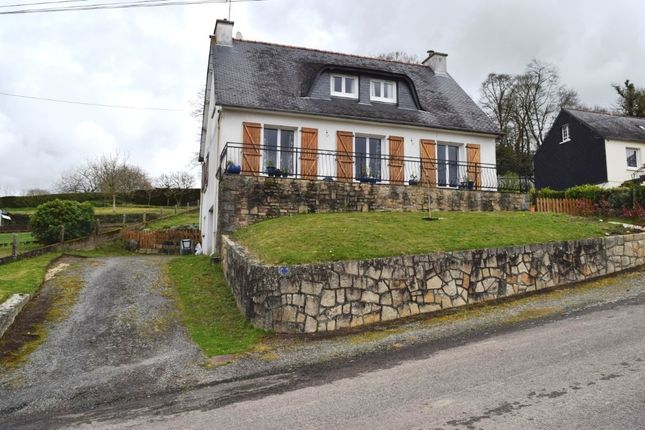 Detached house for sale in 22570 Laniscat, Côtes-D'armor, Brittany, France