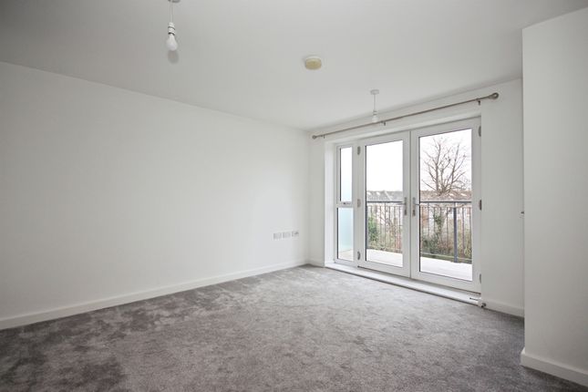 17, Victoria House, St. Marys Road, Leamington Spa photo 2