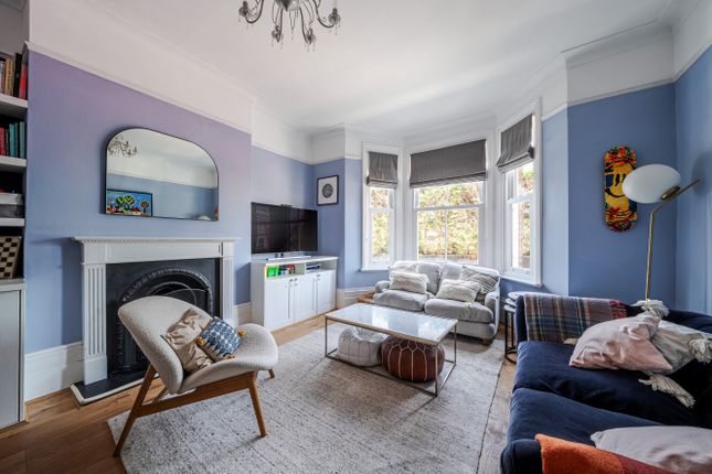 Flat A, 22, Thurlow Hill, London photo 2