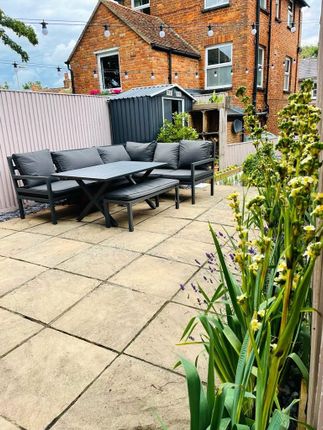 End terrace house for sale in Park Street, Thame