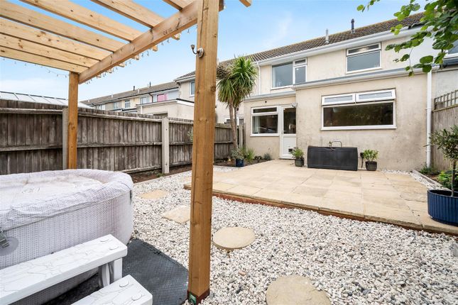 4-bed house on 65, Croft Road, Portland, £260,000