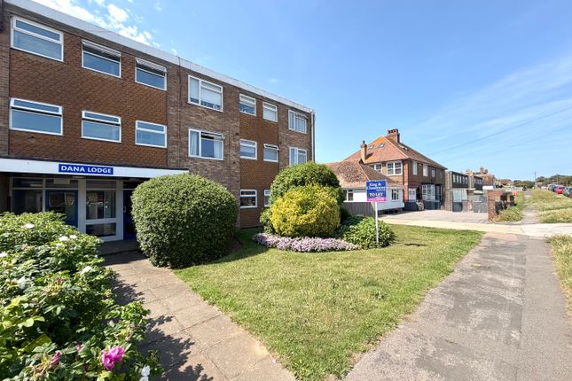 Studio flat on Flat 20, Peacehaven, £1,100/mo