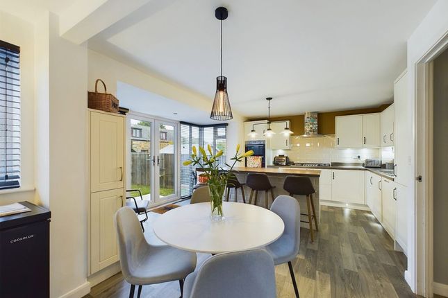 15, Nightingale Drive, Whitby photo 3