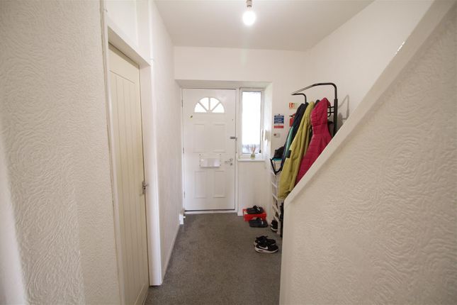 23, Mancroft Walk, Manchester photo 4
