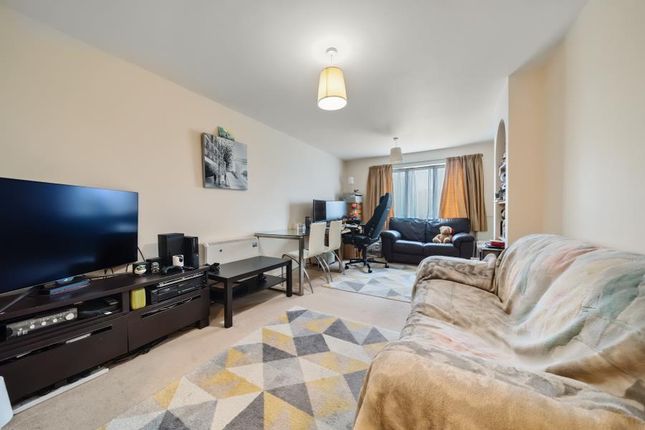 Thumbnail Flat to rent in Cross Road, Wimbledon