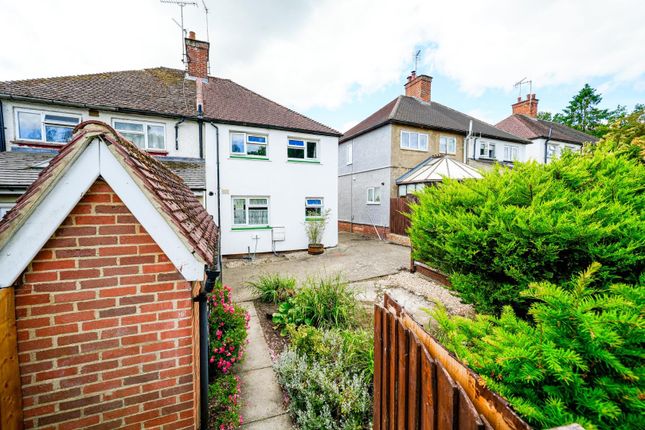 40, Thrift Road, Leighton Buzzard photo 4