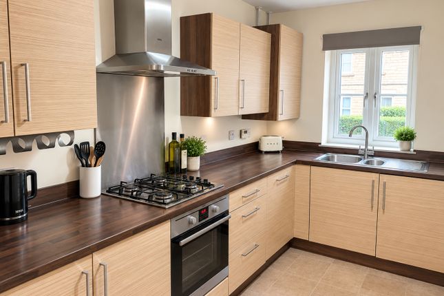 11, Forstall Way, Gloucestershire photo 4