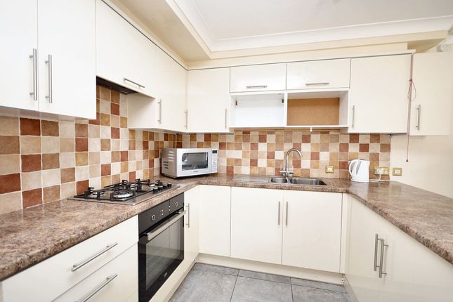 24 Chymedden Flats, Newquay, Newquay photo 2