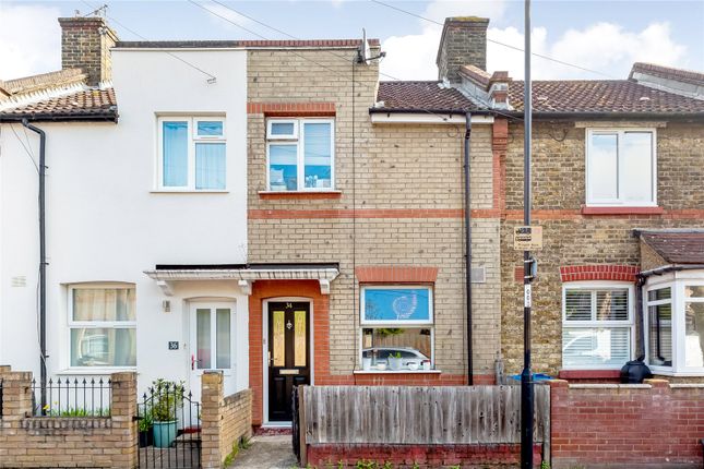 Terraced house for sale in Ritchie Road, Woodside, Croydon